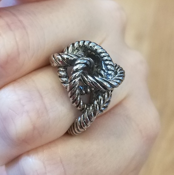 Unbranded Jewelry - Twisted Rope Chunky Silver Ring